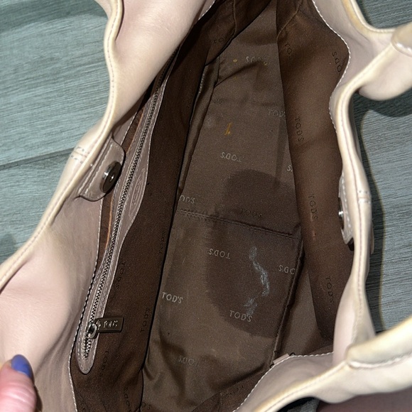 Tod’s Shopping Media Leather Two Way Bag Tan GUC - Picture 15 of 17